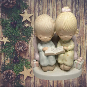 Precious Moments "Unto Us A Child Is Born" Figurine with box